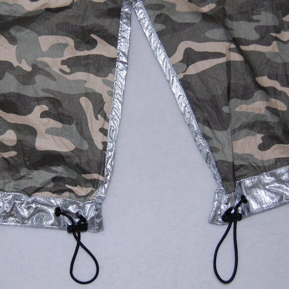 NWT GAP Women Size M, Metallic Parachute Lightweight Parka, Silver - Picture 11 of 11